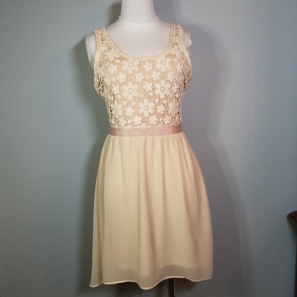 American Eagle outfitters boho lace hi lo  dress
